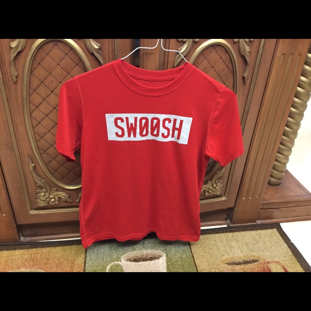 Nike dri-fit shirt. Juniors girls or boys